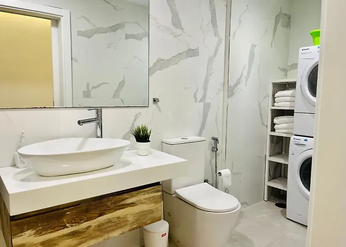 Sun & La Strada Apartment